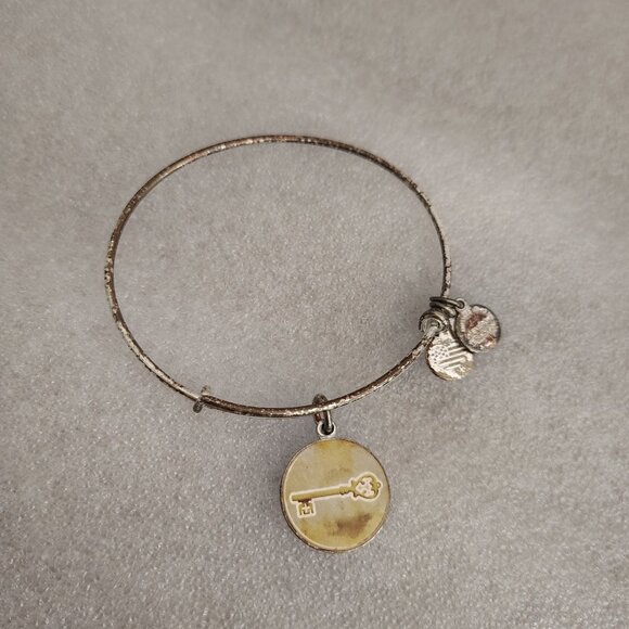 Alex and Ani Skeleton Key Jewelry - Alex and Ani Skeleton Key Silver Charm Bracelet Bangle 165